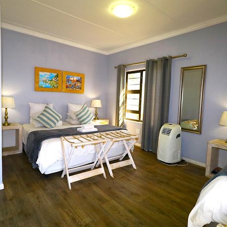 Tiende Laan Bed & Breakfast And Self-Catering Walvis Bay Luaran gambar