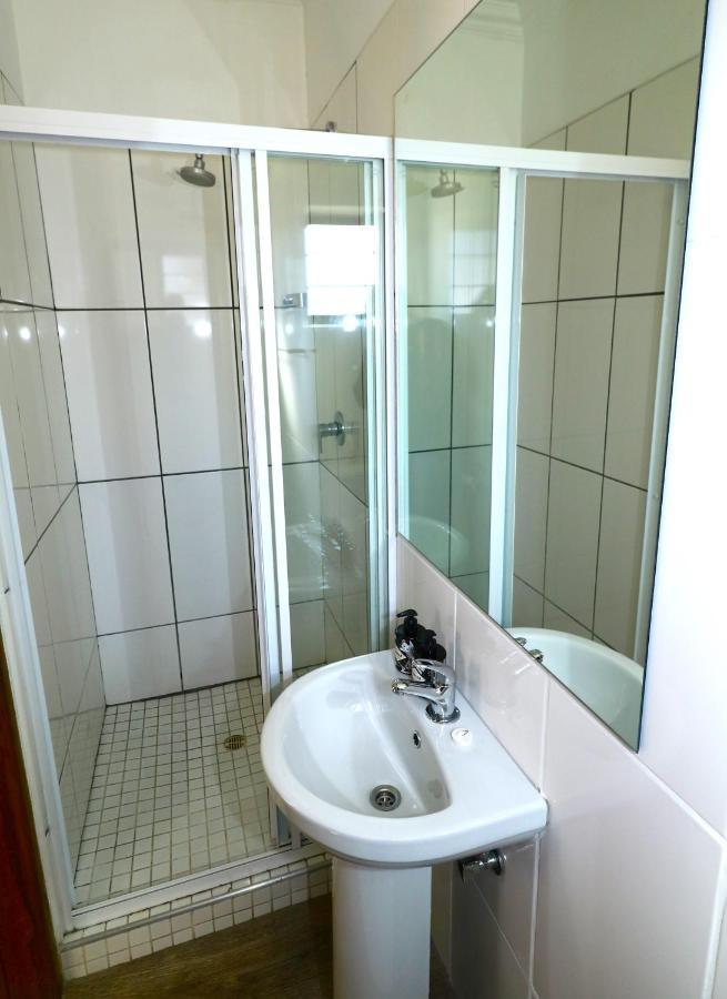 Tiende Laan Bed & Breakfast And Self-Catering Walvis Bay Luaran gambar