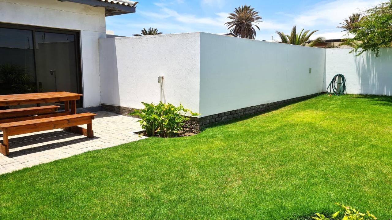 Tiende Laan Bed & Breakfast And Self-Catering Walvis Bay Luaran gambar