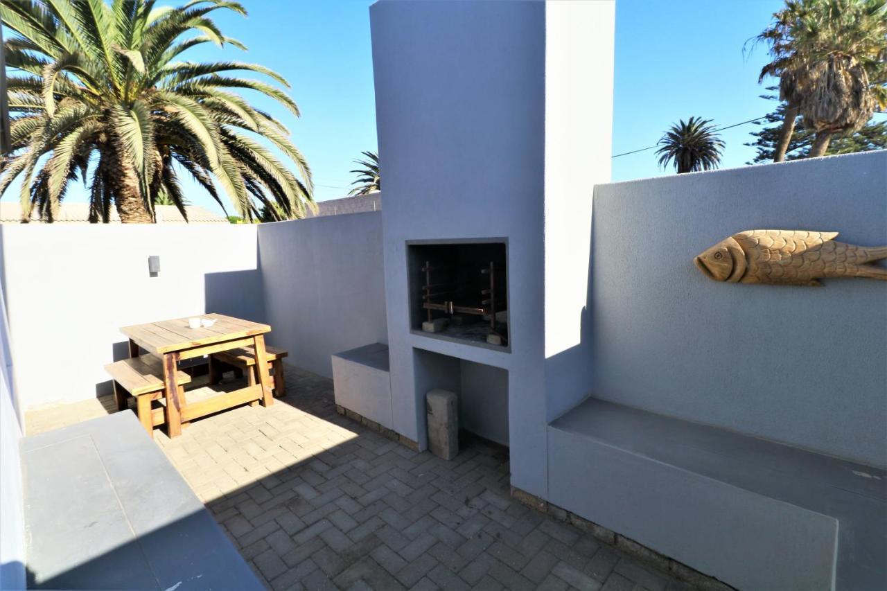 Tiende Laan Bed & Breakfast And Self-Catering Walvis Bay Luaran gambar